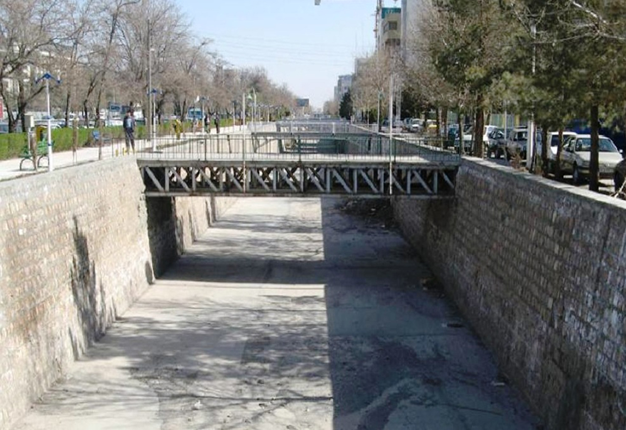 the collection and disposal of surface water in Mashhad – Khatam Highway,